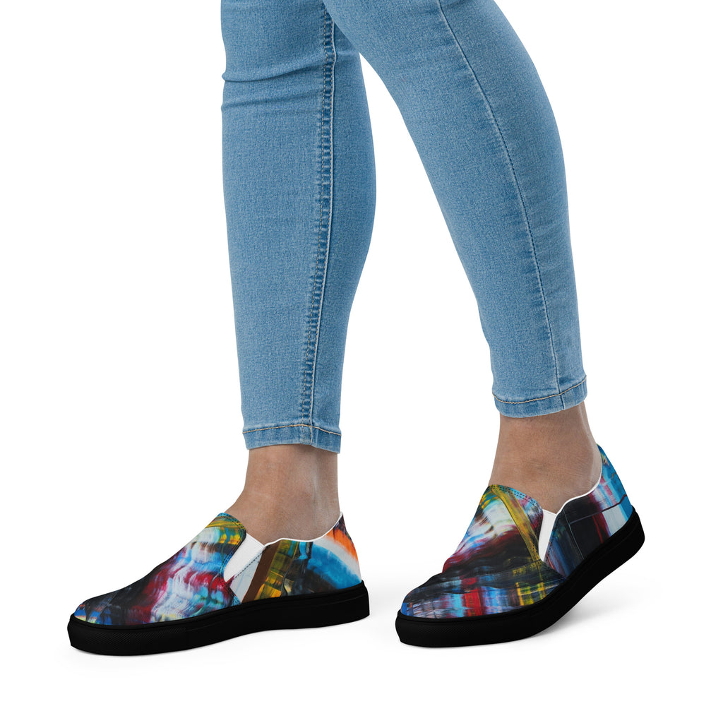 Womyn's Slip On- Big Squee