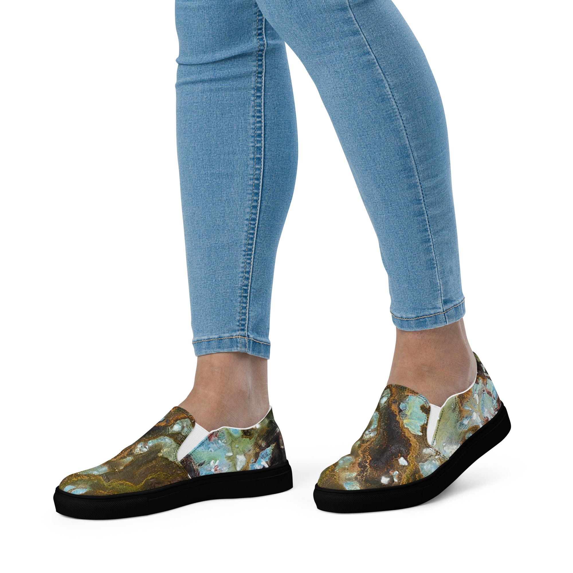 Womyn's Slip On- Microscope