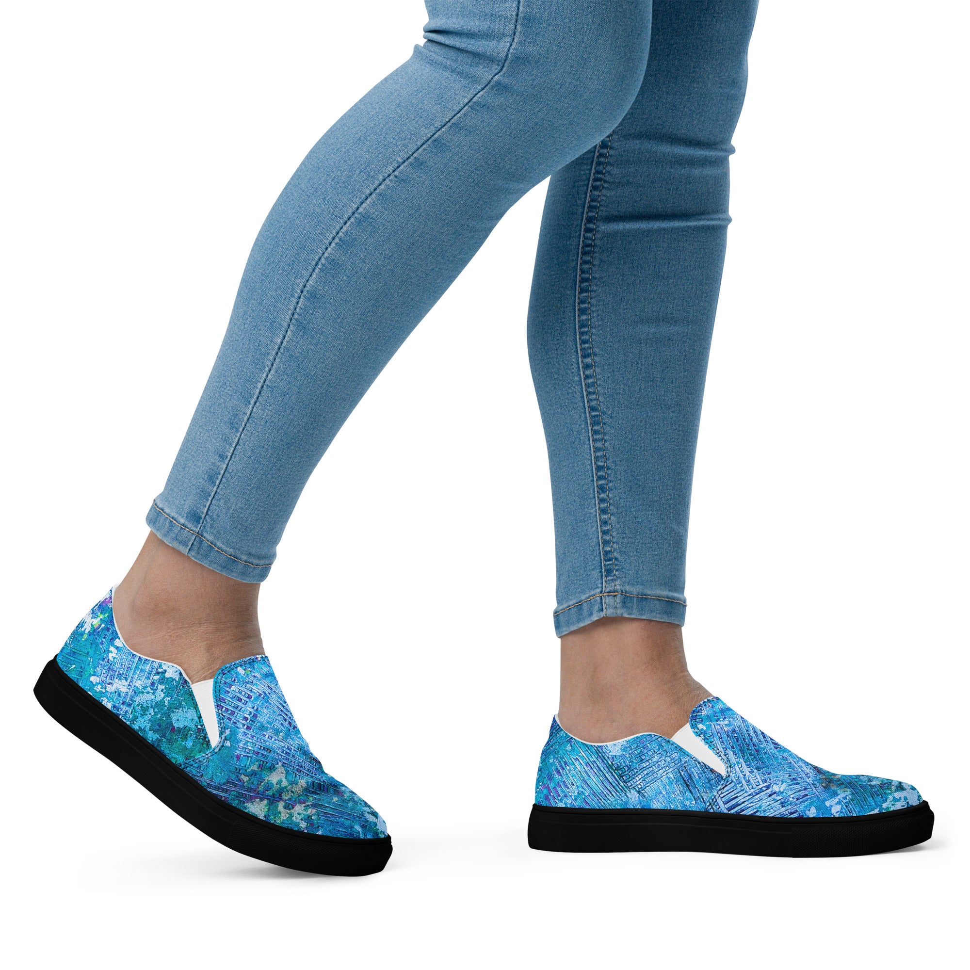 Womyn's Slip On- Weave Blue
