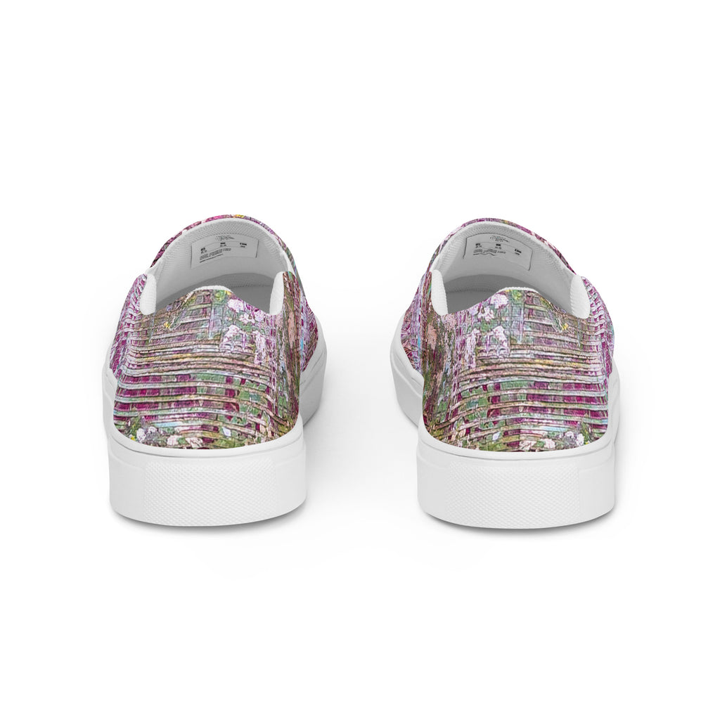 Womyn’s Slip On- Weave Berry
