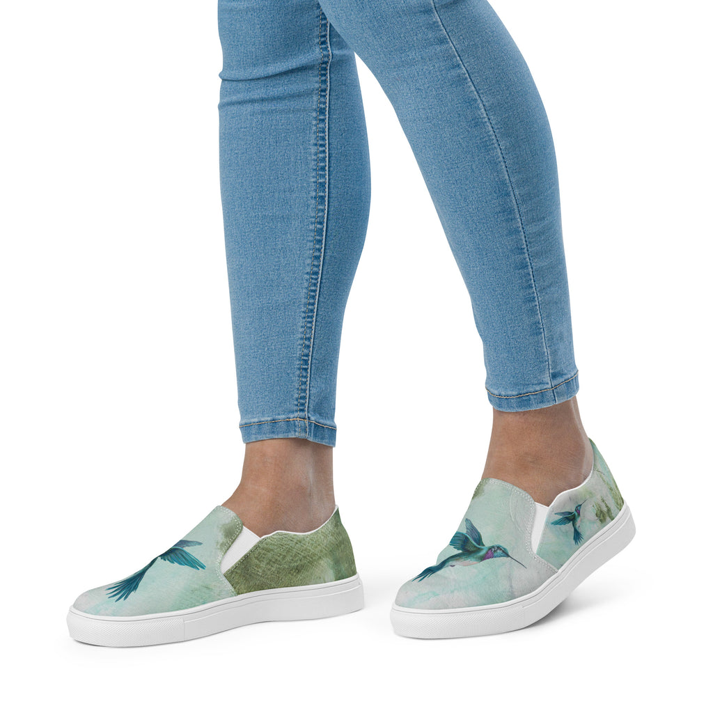 Womyn's Slip On- Hummingbird