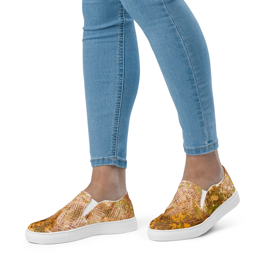 Womyn's Slip On- Weave Golden