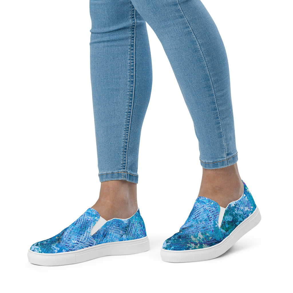 Womyn's Slip On- Weave Blue