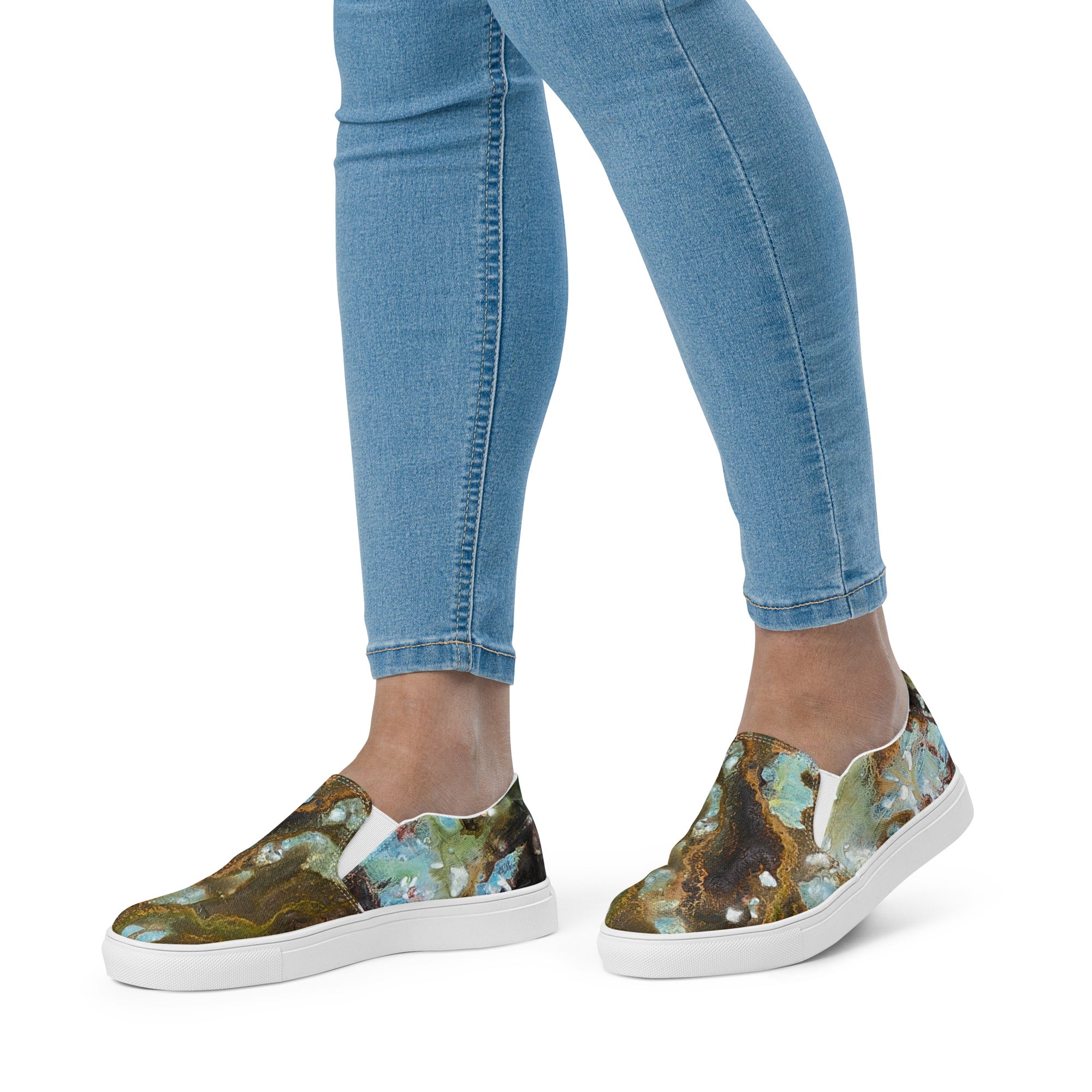Womyn's Slip On- Microscope